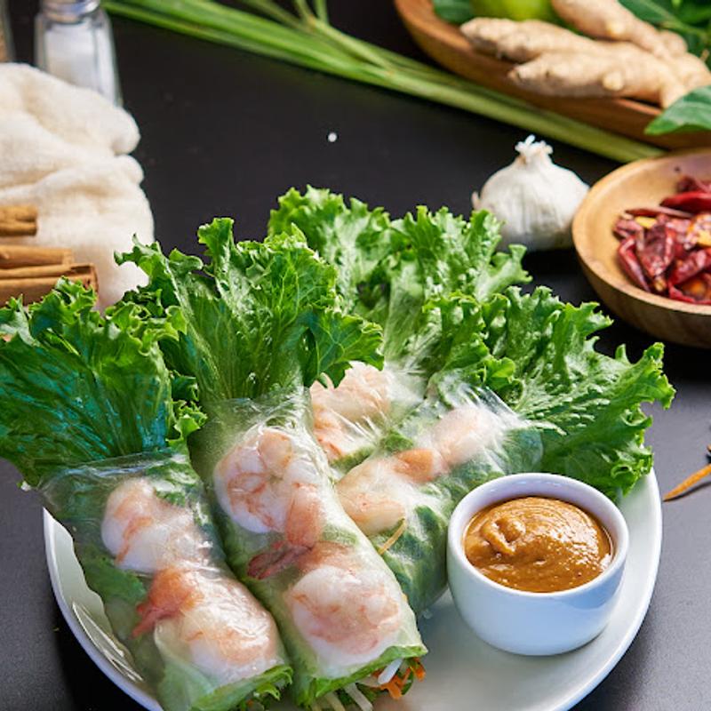 Fresh Spring Rolls (ปอเปี๊ยะสด) - Healthy Thai appetizer